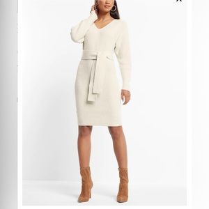 Women’s X-small Express v-neck ivory sweater dress NWT